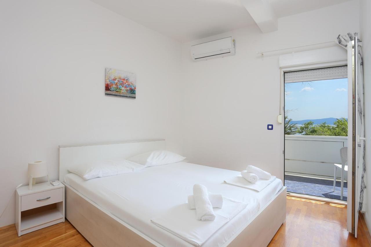 Apartments By The Sea Podgora, Makarska - 18918 Экстерьер фото